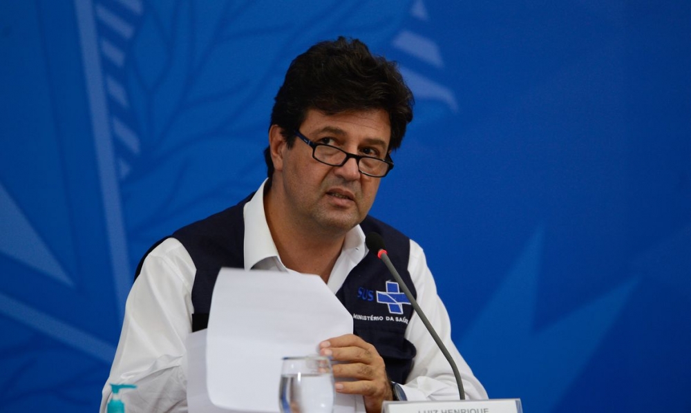 Covid-19: Sa�de libera mais R$ 4 bilh�es para estados e munic�pios