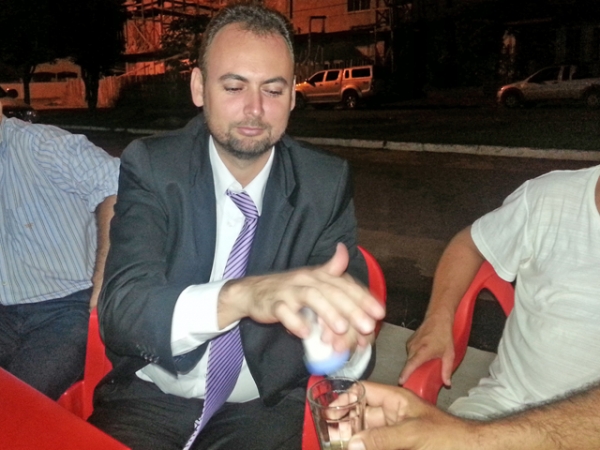 Ser� que o Leo Boy estava com febre que n�o falou na Sess�o de segunda.