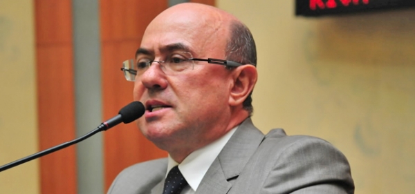 Riva prop�e elei��o direta do comandante da PM e Corpo de Bombeiros