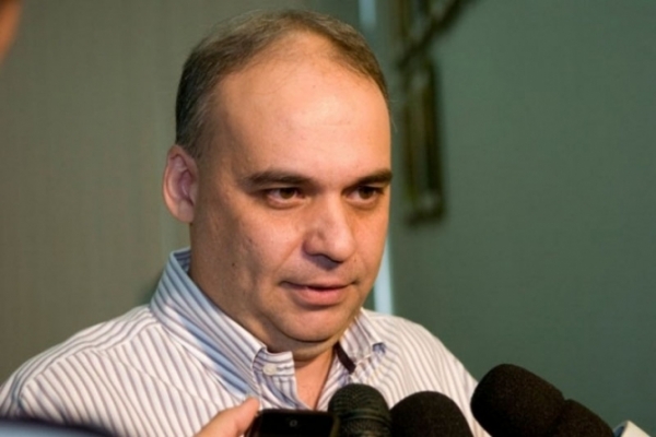 M�dico Aray Fonseca � escolhido candidato a vice de Riva