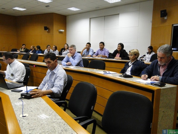 Executivos recebem orienta��o sobre gest�o sindical