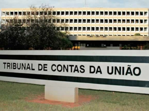 Tribunal pede a ex-prefeito a devolu��o de R$ 4 milh�es