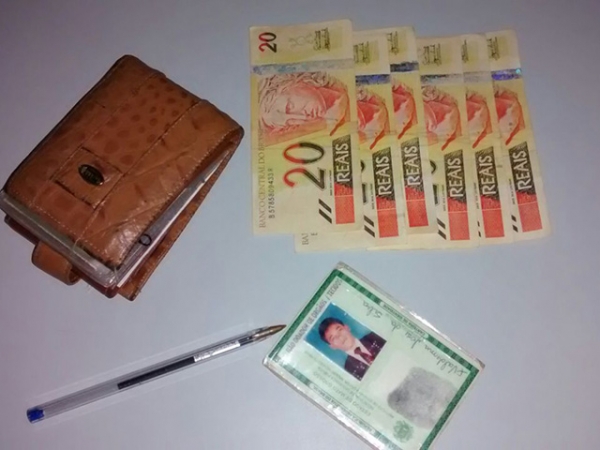 Pol�cia de Juara prende homem acusado de passar notas falsas de 20 reais.