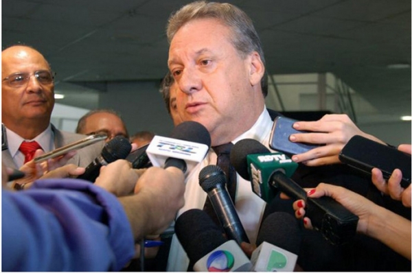 Contra racha, Romoaldo defende chapa �nica � Mesa Diretora