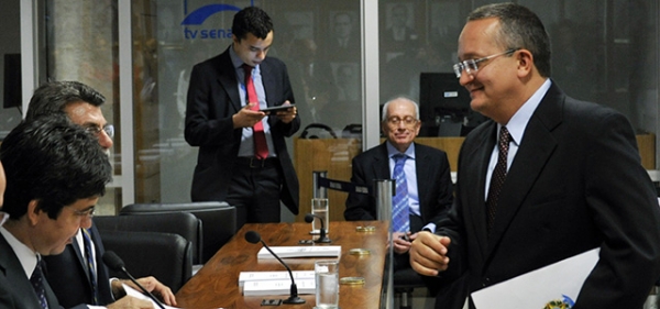 Pedro Taques conversa com Dilma Rousseff e firma parceria para supera��o dos problemas locais