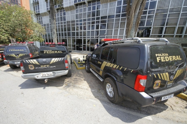 Ministro Neri Geller � citado em crime de grilagem de terras e dois irm�os dele s�o presos 
