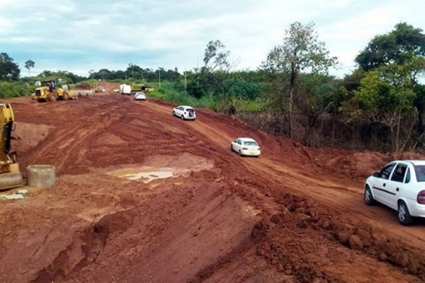 Rodovia de MT � liberada para carros de passeio ap�s reparo provis�rio