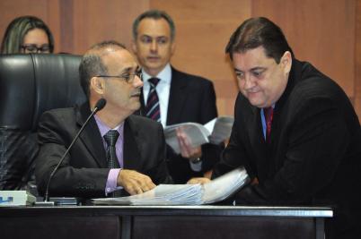 Deputados aprovam relat�rio final da CPI das Cooperativas