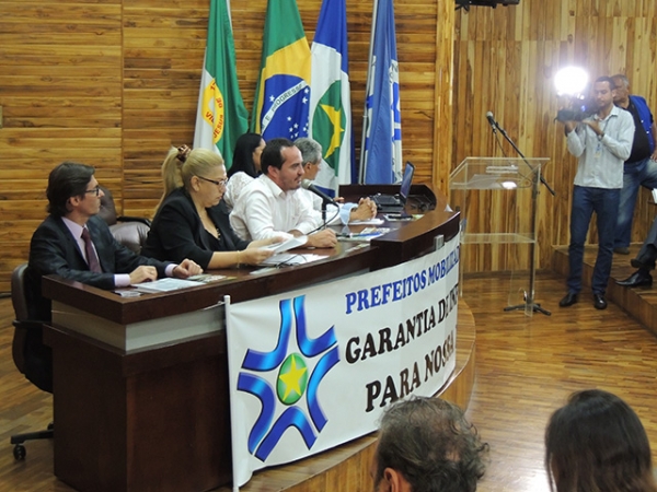 AMM re�ne prefeitos para debater repasse do Fethab aos munic�pios