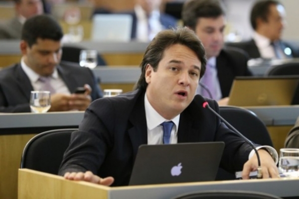Francisco Esgaib admite pretens�o de disputar a OAB-MT