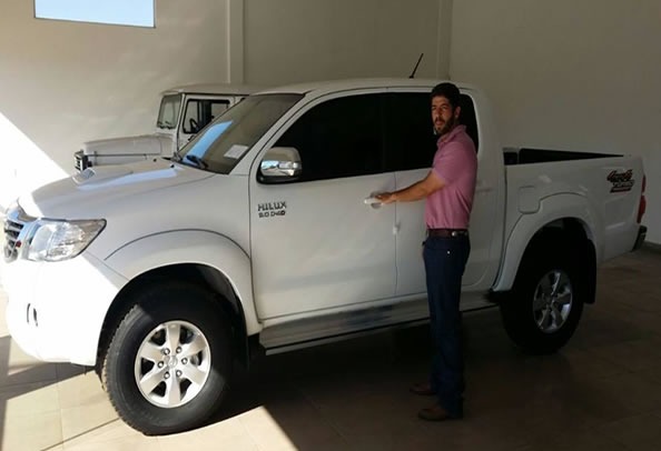 Consultor de empresas desaparece com caminhonete Hilux em Ju�na