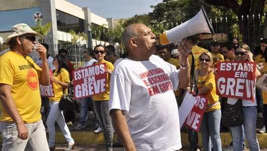 Atendimento no Detran-MT volta ao normal nesta ter�a-feira