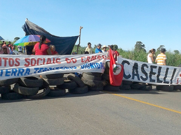 MST faz intervalo nos bloqueios em rodovias no Nort�o, C�ceres e Tangar�