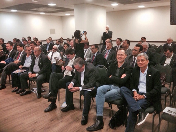 Prefeitos debatem temas priorit�rios da Marcha a Bras�lia