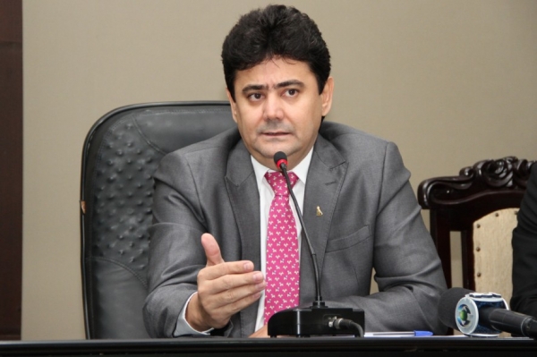 Juiz nega a Eder Moraes isen��o de pagamento em a��o