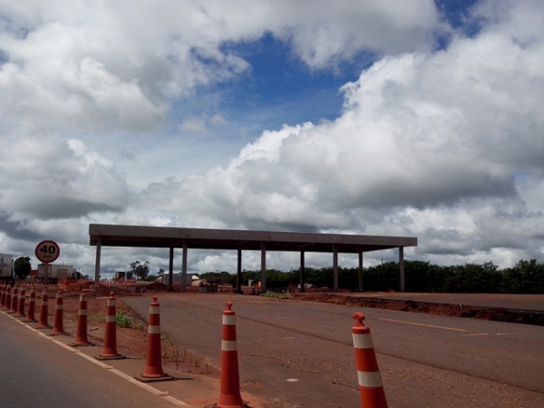 Constru��o de 9 pra�as de ped�gio da BR-163 em MT avan�a; data de cobran�a ser� definida