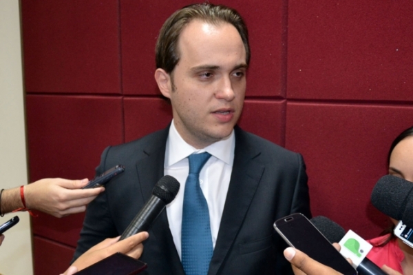 Advogado de Riva classifica nova pris�o como �estarrecedora�