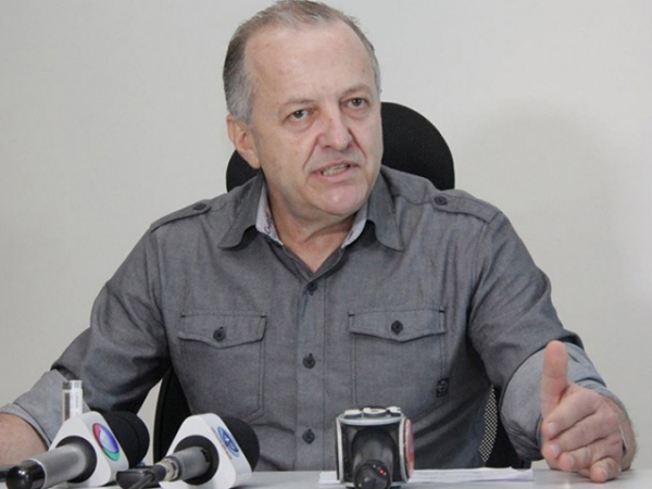 Otaviano Pivetta diz que Riva n�o pode ser culpado sozinho