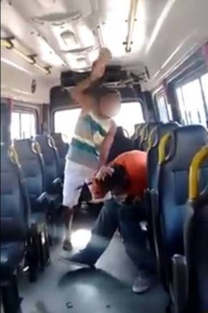Homem com doen�a mental levou 68 golpes de cobrador de van