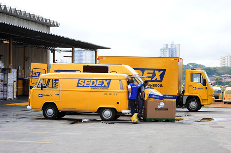 Correios chegam a dobrar pre�o de entrega de encomenda no exterior