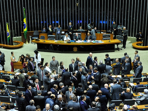 Aprovada urg�ncia em projeto que libera R$ 400 milh�es para Mato Grosso