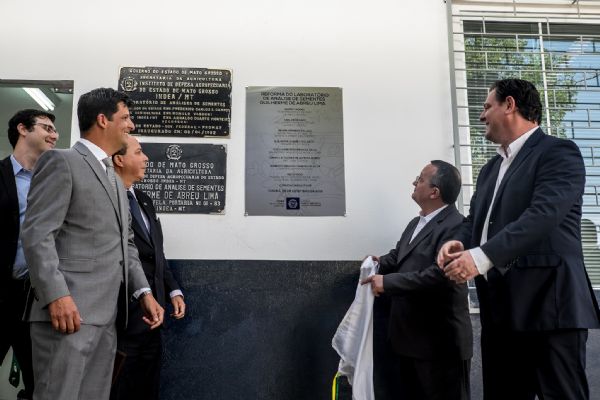 Governo de Mato Grosso eleva em mais de 166% or�amento do Indea para 2016