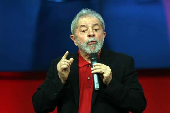 Lula pede a Dilma que privilegie os 'fi�is' na reforma pol�tica