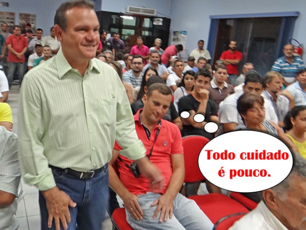 Por mais honesto que seja o dono, m�o de pol�tico � sempre suspeita.