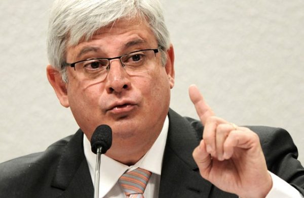 Deu na Revista Veja: Procurador Rodrigo Janot n�o quer que 