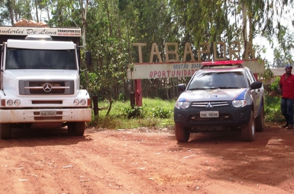 Dois ladr�es de caminh�es na MT 220, s�o mortos em confronto com a Pol�cia, um foi baleado.