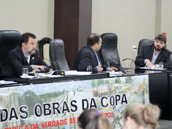 Quatro prestam depoimento � CPI da Copa; Marcelo Oliveira ser� ouvido nesta ter�a