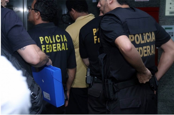Pol�cia Federal pede a pris�o de tr�s �ndios suspeitos de assassinar jovens