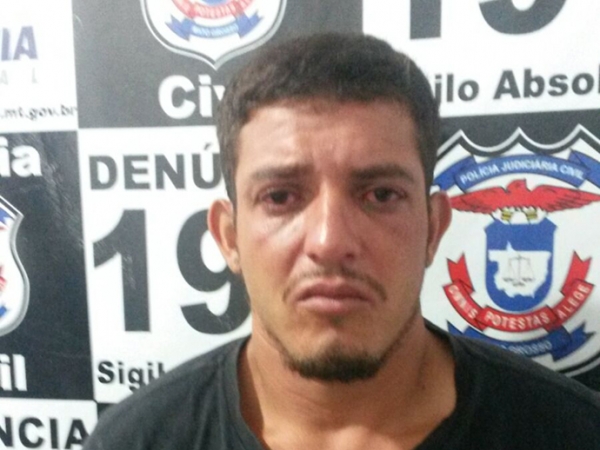 M�e de homem acusado de assassinato de Willian diz que pretende provar que filho � inocente