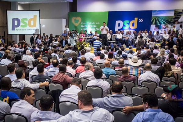 Kassab filia lideran�as em Mato Grosso