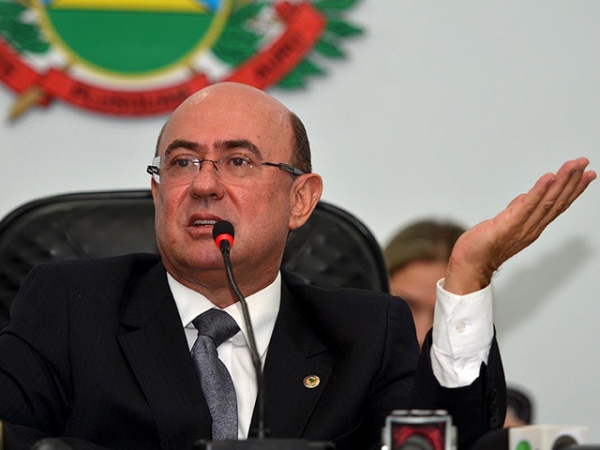 Depois do habeas Corpus, Jos� Riva tenta se livrar de tornozeleira