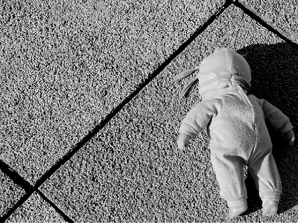 Homem � condenado a 54 anos de reclus�o por estupro de vulner�vel contra a pr�pria filha e enteada