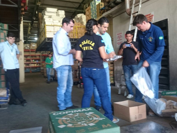 Oitenta quilos de drogas s�o incinerados pela Pol�cia Civil de Lucas do Rio Verde