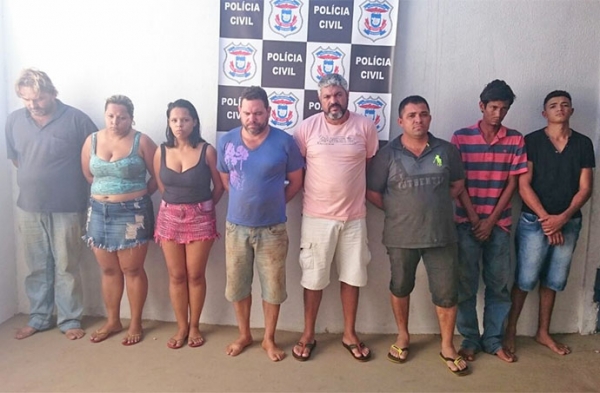 Pol�cia Civil prende membros de quadrilha de roubos de cargas e resgata motorista em Primavera do Leste
