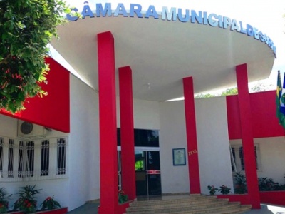 Ex-vereadores que exigiram vantagens il�citas de prefeito s�o condenados por ato de improbidade administrativa