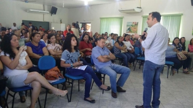 Governo garante atender reivindica��es do Sintep e lamenta decis�o de n�o voltar �s aulas  