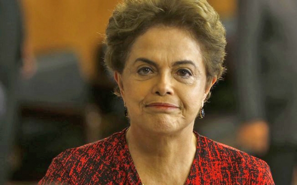 Ap�s oitivas, aten��es no Senado se voltam para depoimento de Dilma Rousseff