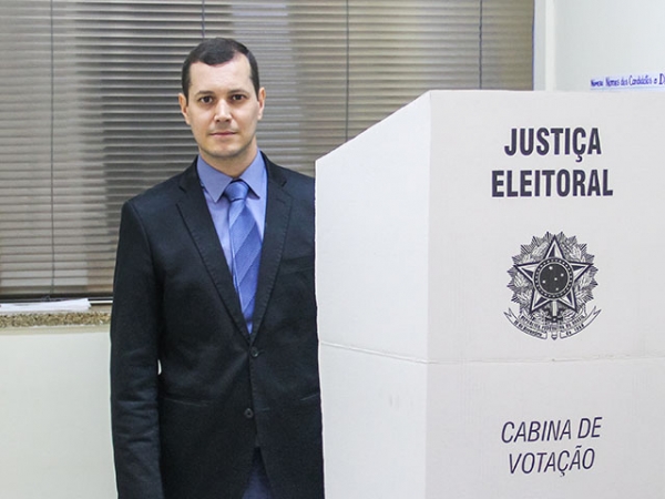 Silvio Santana � o mais votado para Defensor-Geral do pr�ximo bi�nio