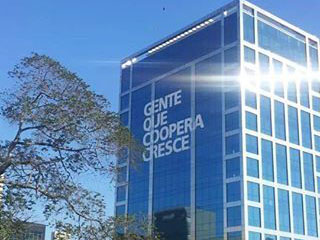 Sicredi est� entre os 200 maiores grupos empresariais do Pa�s