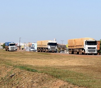 Quebra na safra ajuda a derrubar demanda por �leo diesel no Estado