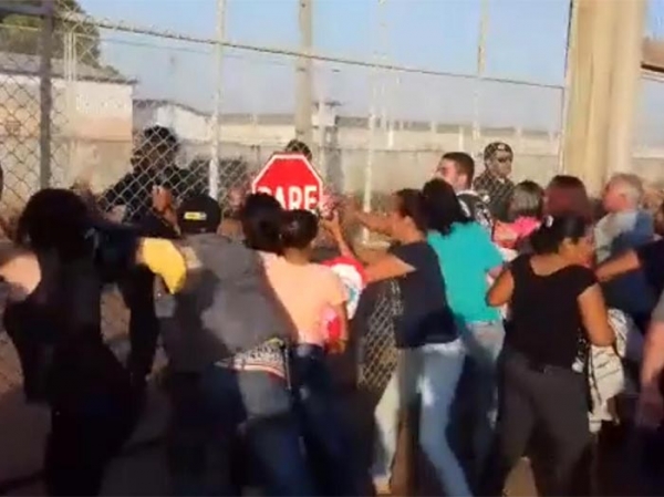 Rebeli�o em pres�dio do Amazonas deixa dezenas de mortos