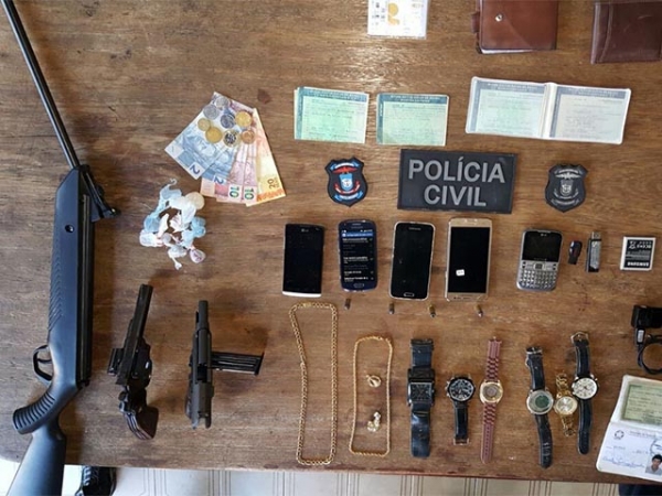 Criminosos que assaltaram ag�ncias banc�rias s�o presos em Sinop (corrigida)