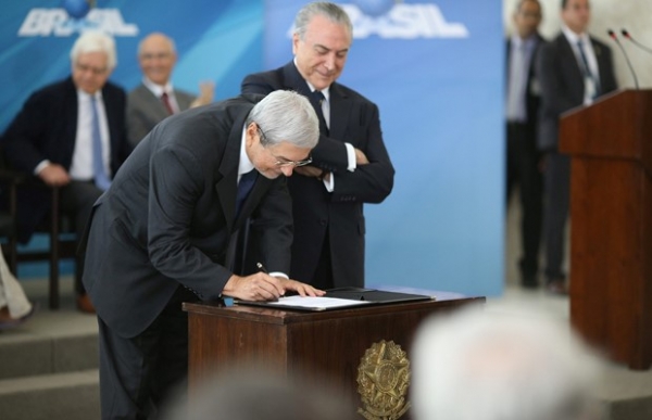 Temer d� posse a Antonio Imbassahy como novo ministro da Secretaria de Governo  