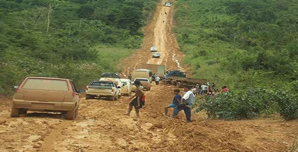 Pavimenta��o da BR-174 entre Castanheira e Colniza ser� discutida por autoridades