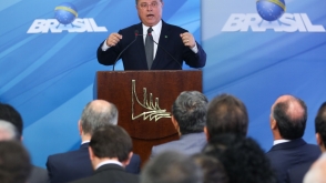 Ministro da Agricultura far� reuni�es de emerg�ncia com UE e EUA