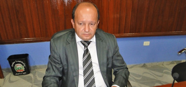 Vereador Chico do Indea viabiliza escrit�rio de representa��o do Indea em Paranorte.